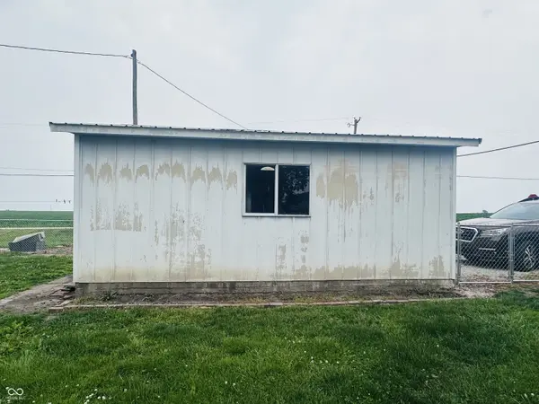 402 N Willow ST, Dana, IN 47847