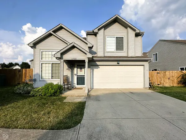 6588 Dunsdin DR, Plainfield, IN 46168