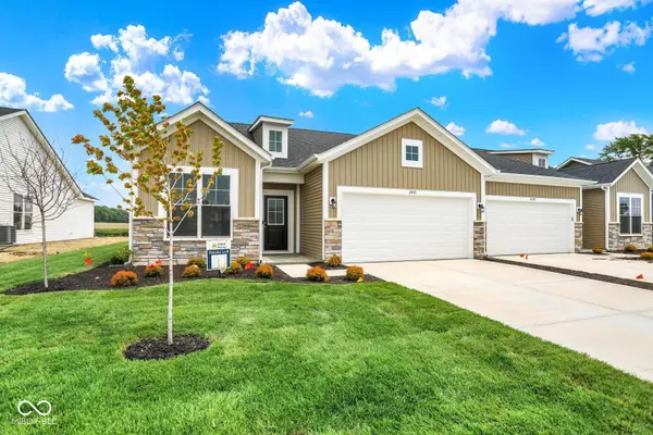 2041 Frost Line LN, Greenfield, IN 46140