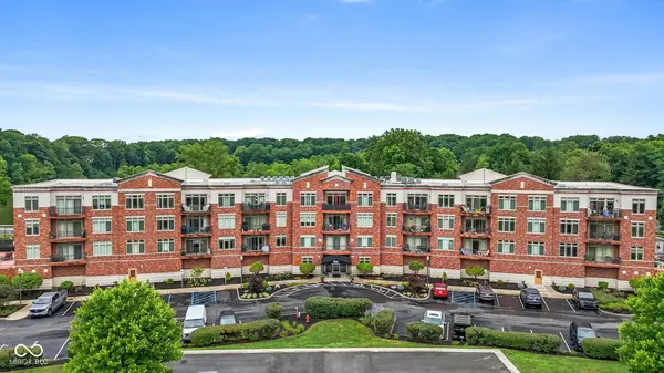 20971 Shoreline CT ##312, Noblesville, IN 46062