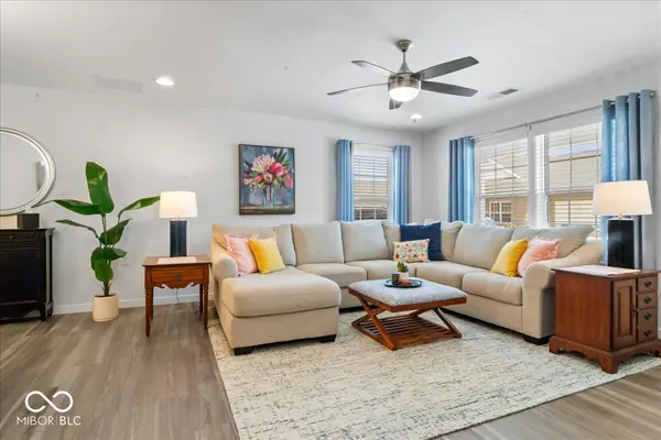 2620 Pecan TRCE, Evansville, IN 47715