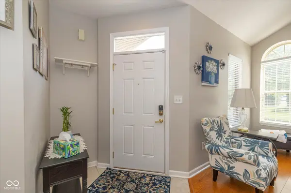 5821 Cool Hollow WAY, Indianapolis, IN 46237