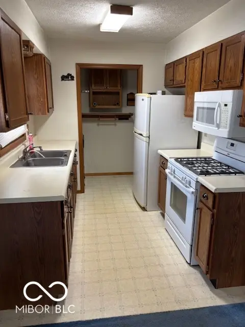 5912 S Charlie AVE, Bloomington, IN 47403