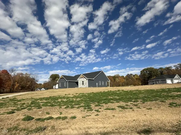2540 W Grubb LN, Covington, IN 47932
