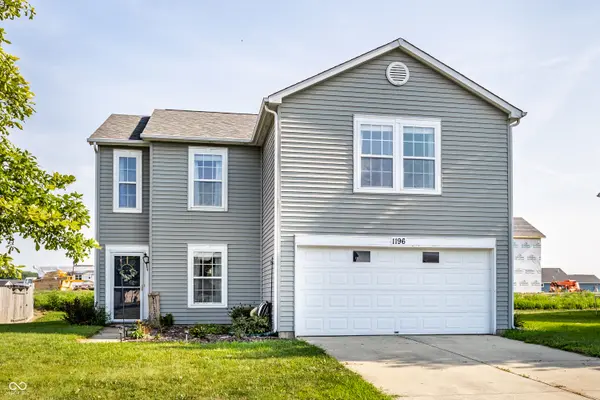 1196 King Maple DR, Greenfield, IN 46140