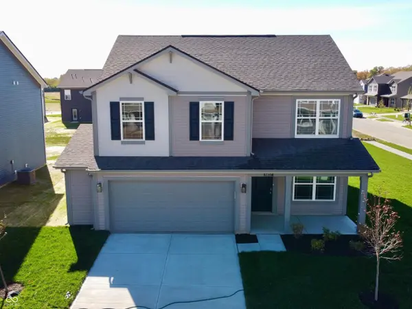 6837 Rawlings LN, Indianapolis, IN 46221