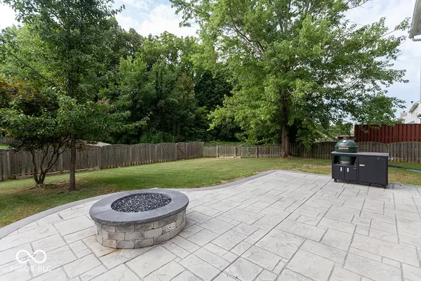 5965 Mill Oak DR, Noblesville, IN 46062