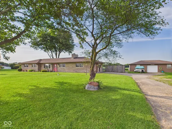 1226 E 600 N, Alexandria, IN 46001
