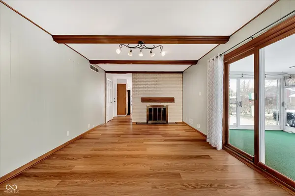 6336 Green Leaves RD, Indianapolis, IN 46220