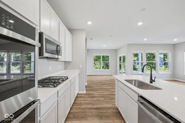 5508 Aspen Wood LN, Indianapolis, IN 46239