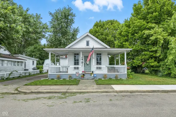 602 S Walnut ST, Edinburgh, IN 46124