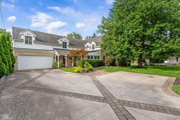1004 N Meadow LN, Muncie, IN 47304