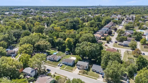 2614 Fairhaven DR, Indianapolis, IN 46229