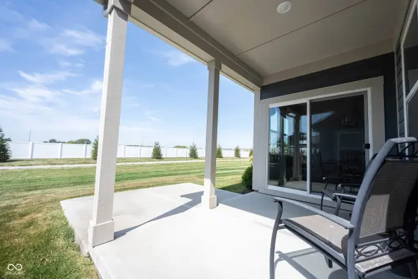 19654 Sumrall PL, Westfield, IN 46074