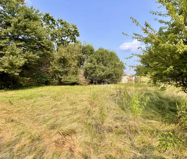 7696 S County Road 1025 E, Crothersville, IN 47229