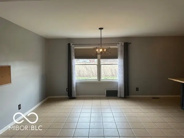 207 E Log ST, Carthage, IN 46115