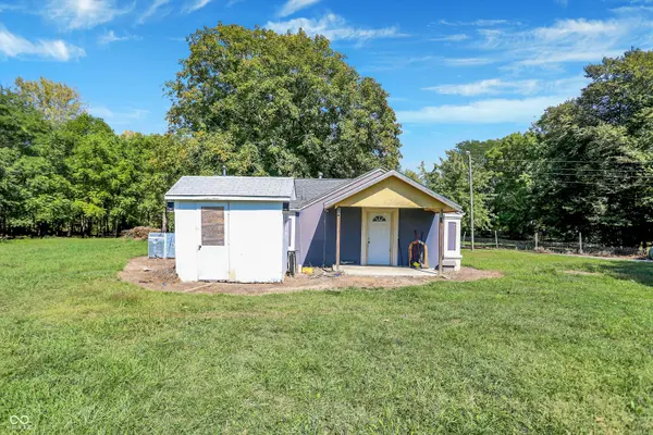 406 W Linden ST, Colfax, IN 46035