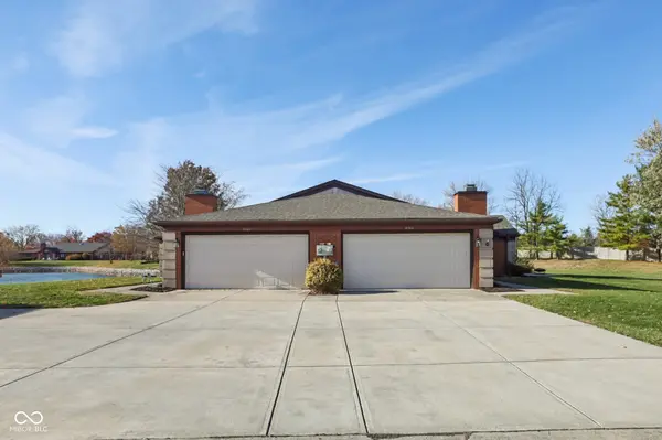 9364 Oak Run East DR, Indianapolis, IN 46260