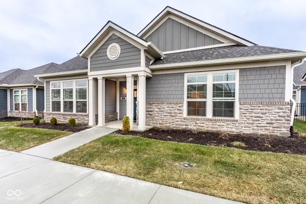 2945 Millgate DR, Carmel, IN 46033