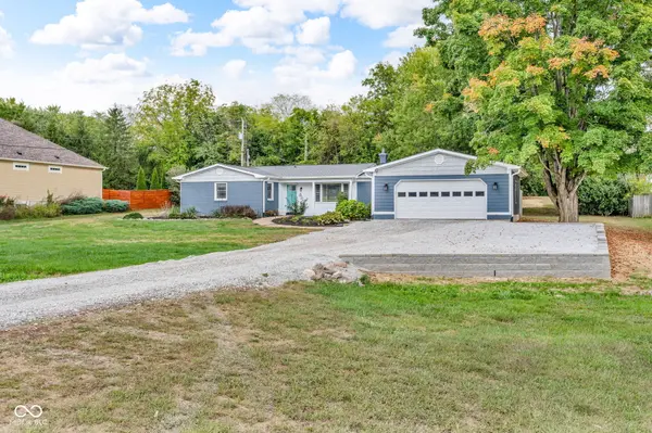 6825 S Ford RD, Zionsville, IN 46077