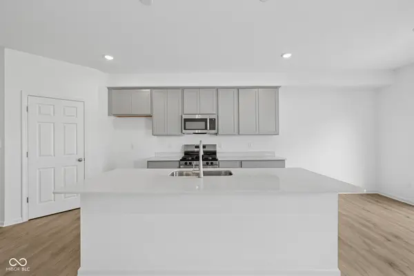 17510 Gruner WAY, Westfield, IN 46062