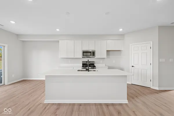17520 Gruner WAY, Westfield, IN 46062
