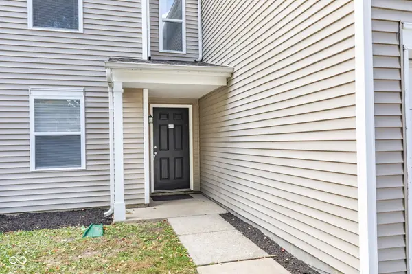 1940 Orchid Bloom DR, Indianapolis, IN 46231