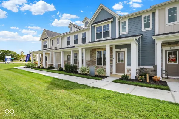 8558 Goldfinch RD, Brownsburg, IN 46112