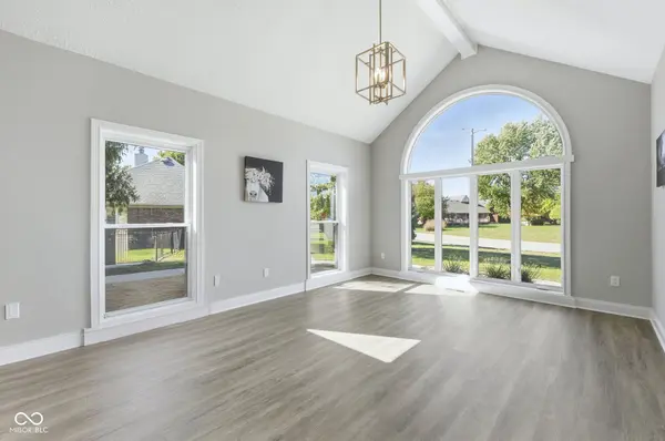 335 Concord DR E, Danville, IN 46122