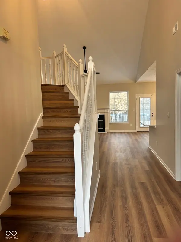 10132 Lauren PASS, Fishers, IN 46037