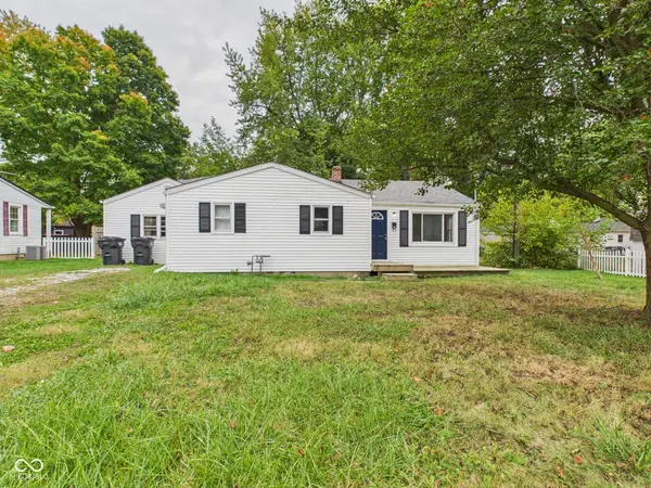 66 Circle DR, Chesterfield, IN 46017