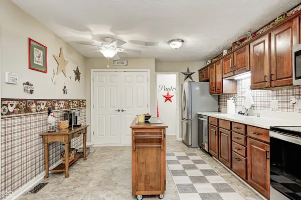 269 Andrews Boulevard East DR, Plainfield, IN 46168