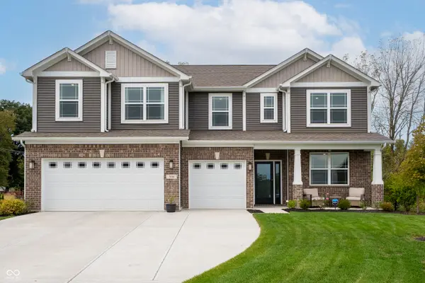 7686 Rolling Green DR,  Plainfield,  IN 46168
