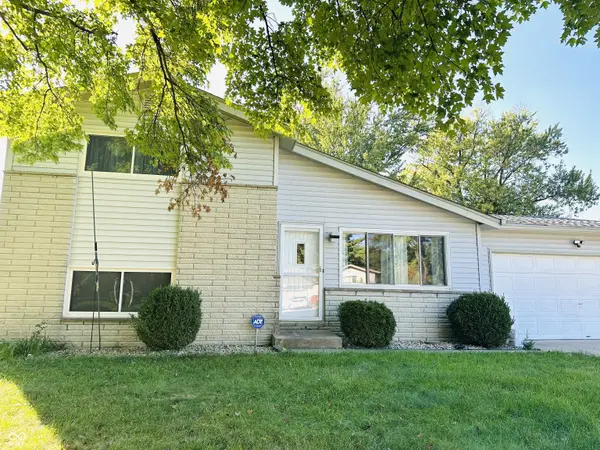 6904 S New Jersey ST, Indianapolis, IN 46227