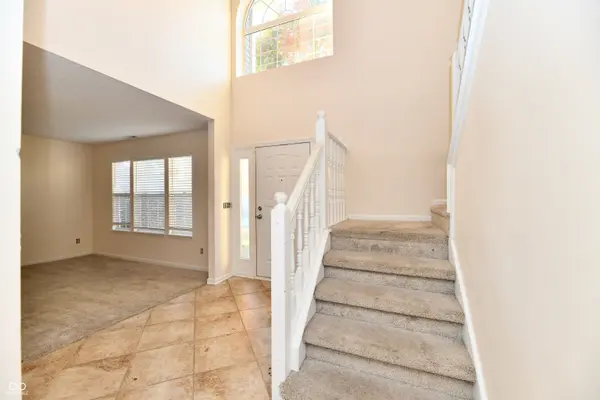 6932 Lohr WAY, Indianapolis, IN 46214