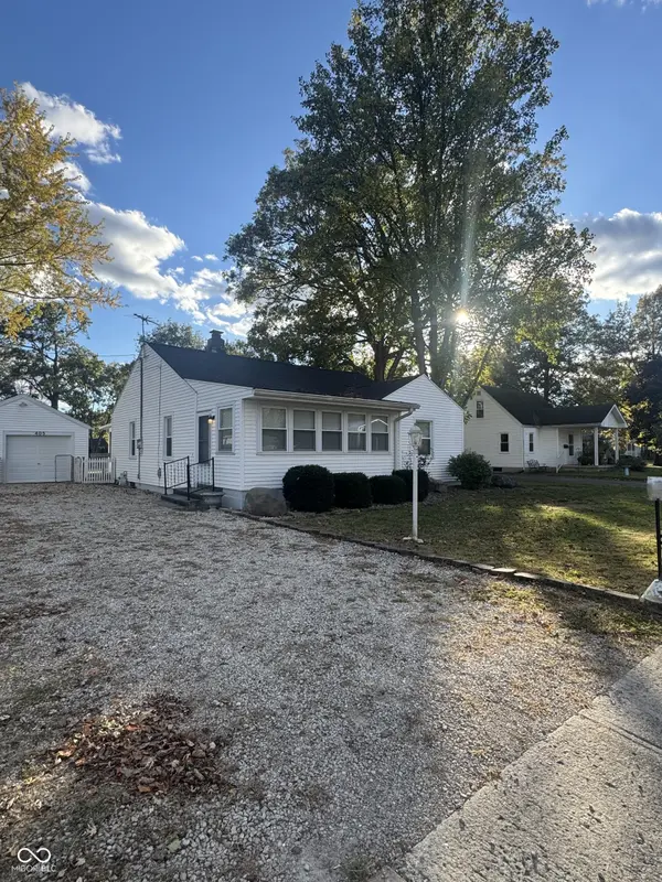 405 North ST, Chesterfield, IN 46017