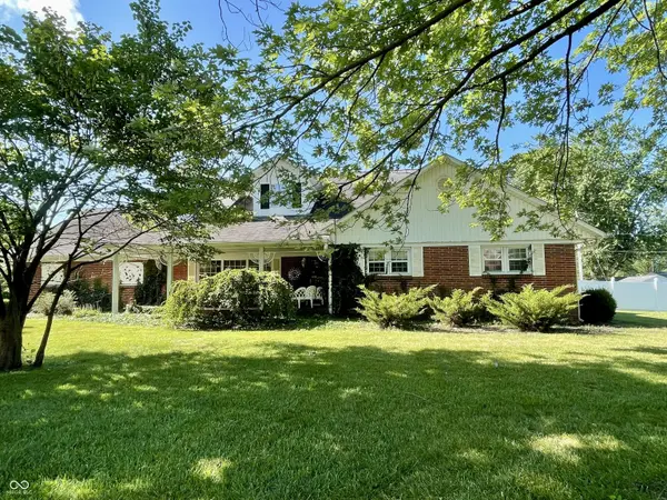 800 Walton DR, Plainfield, IN 46168