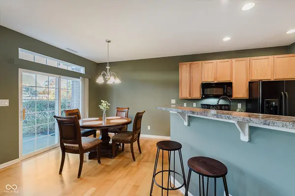 5712 Polk DR, Noblesville, IN 46062