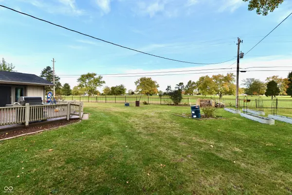 9254 W Forest DR, Elwood, IN 46036