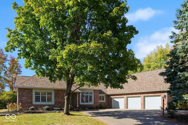 5474 Cayman CT, Carmel, IN 46033