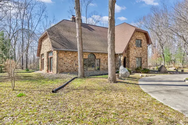 9596 W Us Highway 136, Waynetown, IN 47990