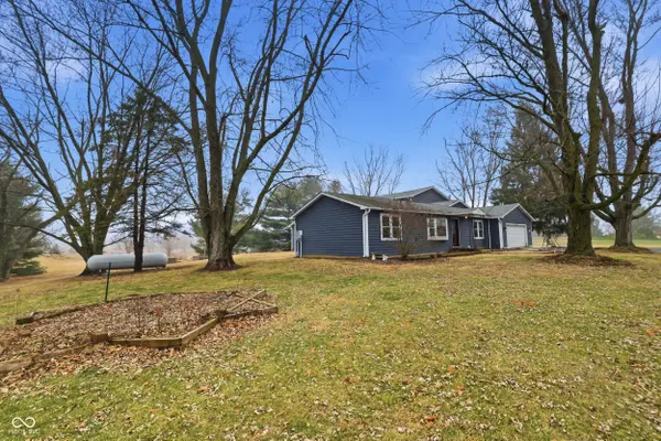 24500 Jerkwater RD, Sheridan, IN 46069