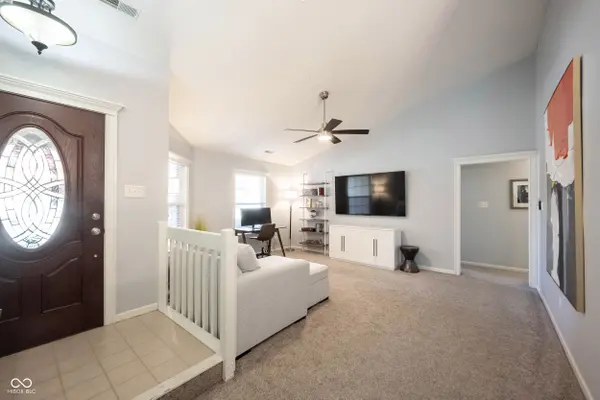 5257 Pine Hill DR, Noblesville, IN 46062