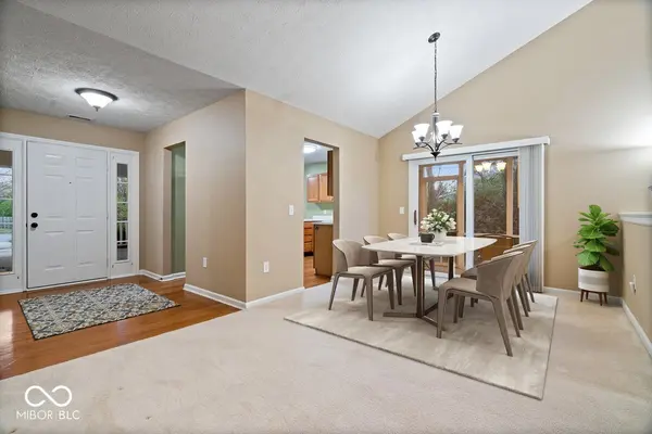 6260 Twin Creeks DR, Indianapolis, IN 46268