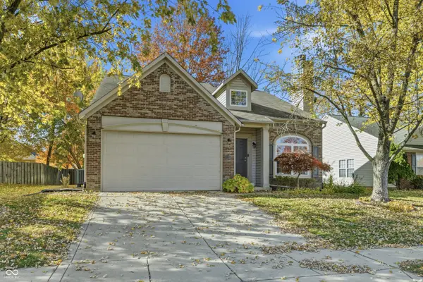 11558 Perkins ST, Carmel, IN 46032
