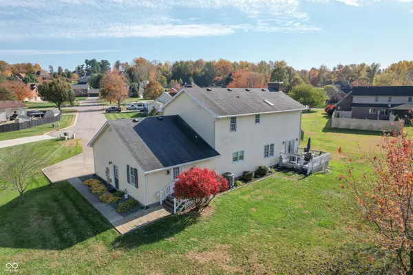 2132 Lower Heiskell CT, Seymour, IN 47274