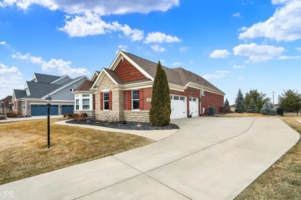3924 Bear Creek WAY, Carmel, IN 46074