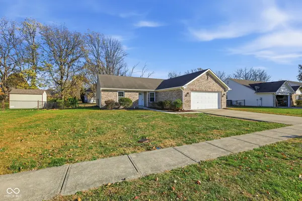 793 Port DR, Avon, IN 46123