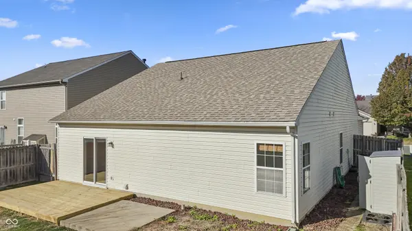 9699 Gibbon LN, Avon, IN 46123