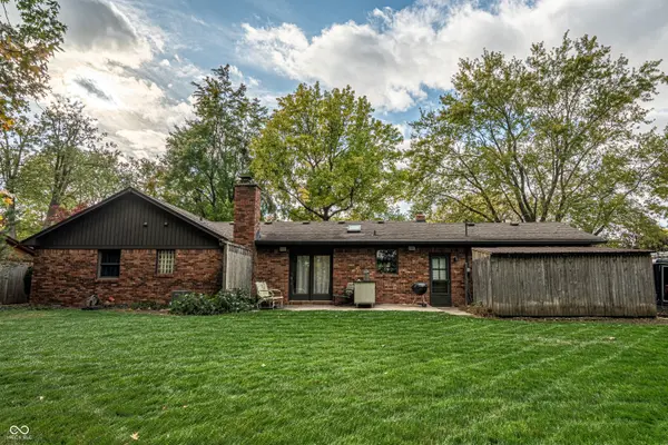 35 Robinwood DR, Brownsburg, IN 46112